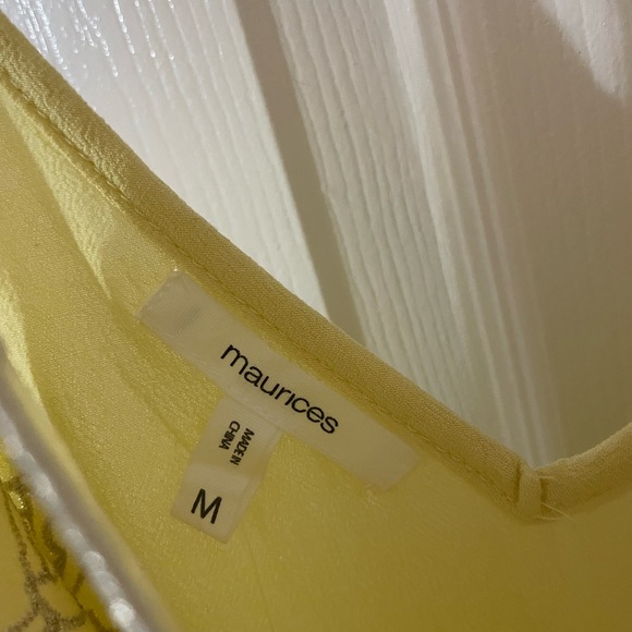 NWT. Maurice’s Medium yellow spaghetti strap v neck blouse - Picture 8 of 9